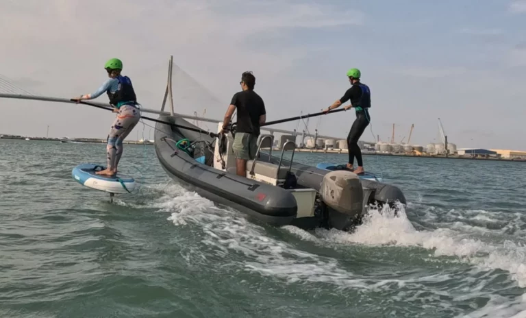 Guía local de wingfoil en Cádiz